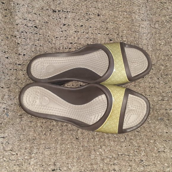 CROCS-SASSARI-Brown/Beige-Green Circles Wedge Heel Slides-Sz 10-Excellent - Picture 6 of 8